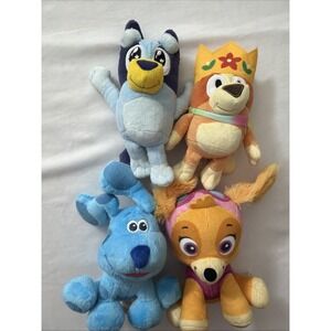 Bluey Princess Bingo And Queen Bluey Plush Stuffed Animal Toys Small Lot Of 4